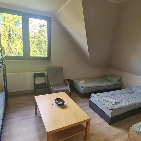 W20 Hostel Goledzinow